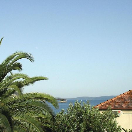 Awesome Home In Seget Vranjica With Wifi Εξωτερικό φωτογραφία