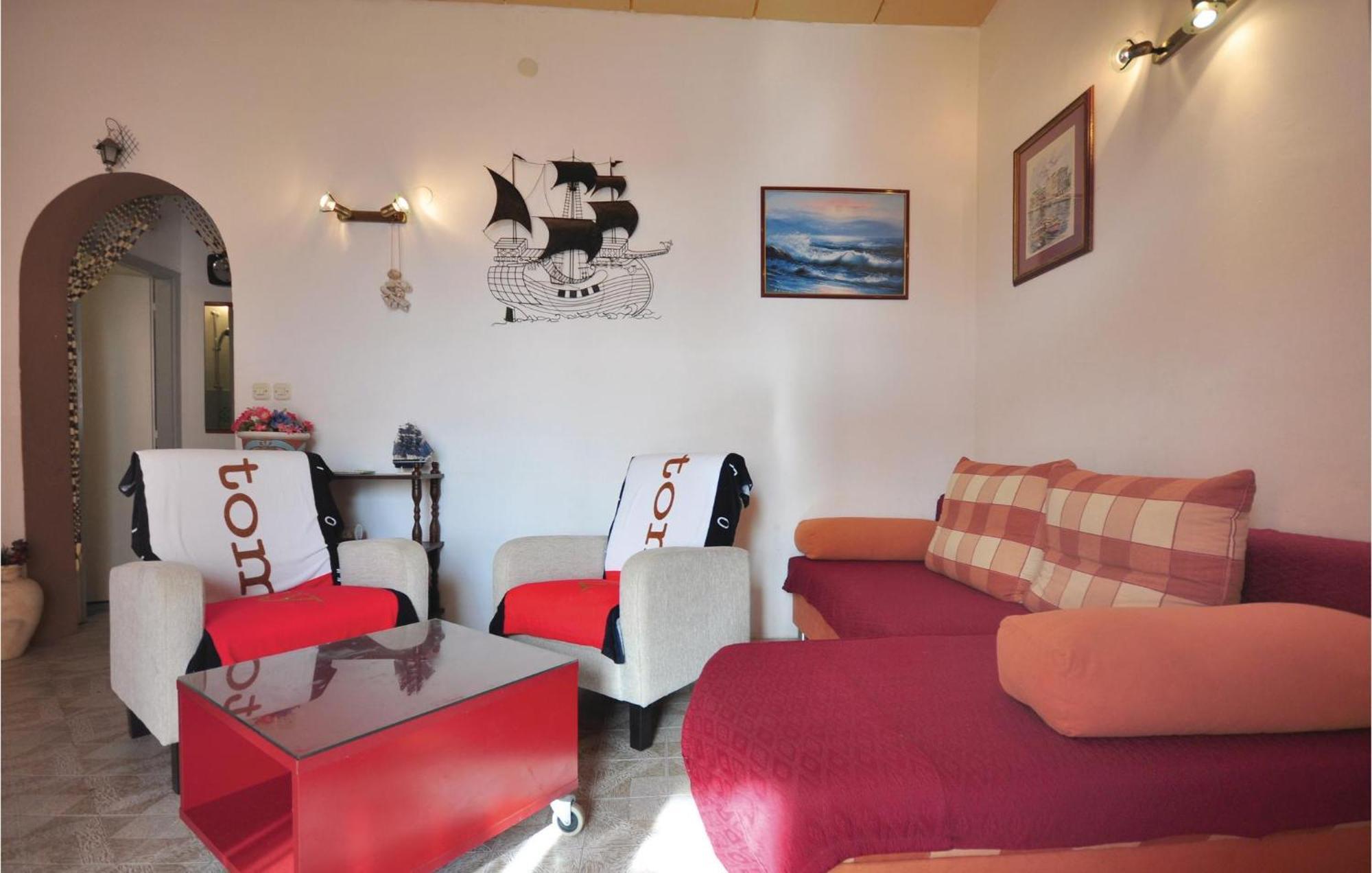 Awesome Home In Seget Vranjica With Wifi Εξωτερικό φωτογραφία