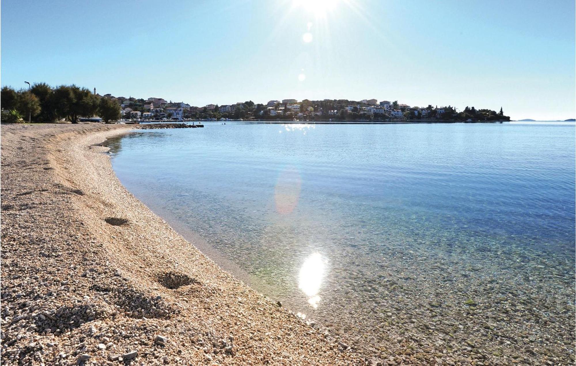 Awesome Home In Seget Vranjica With Wifi Εξωτερικό φωτογραφία