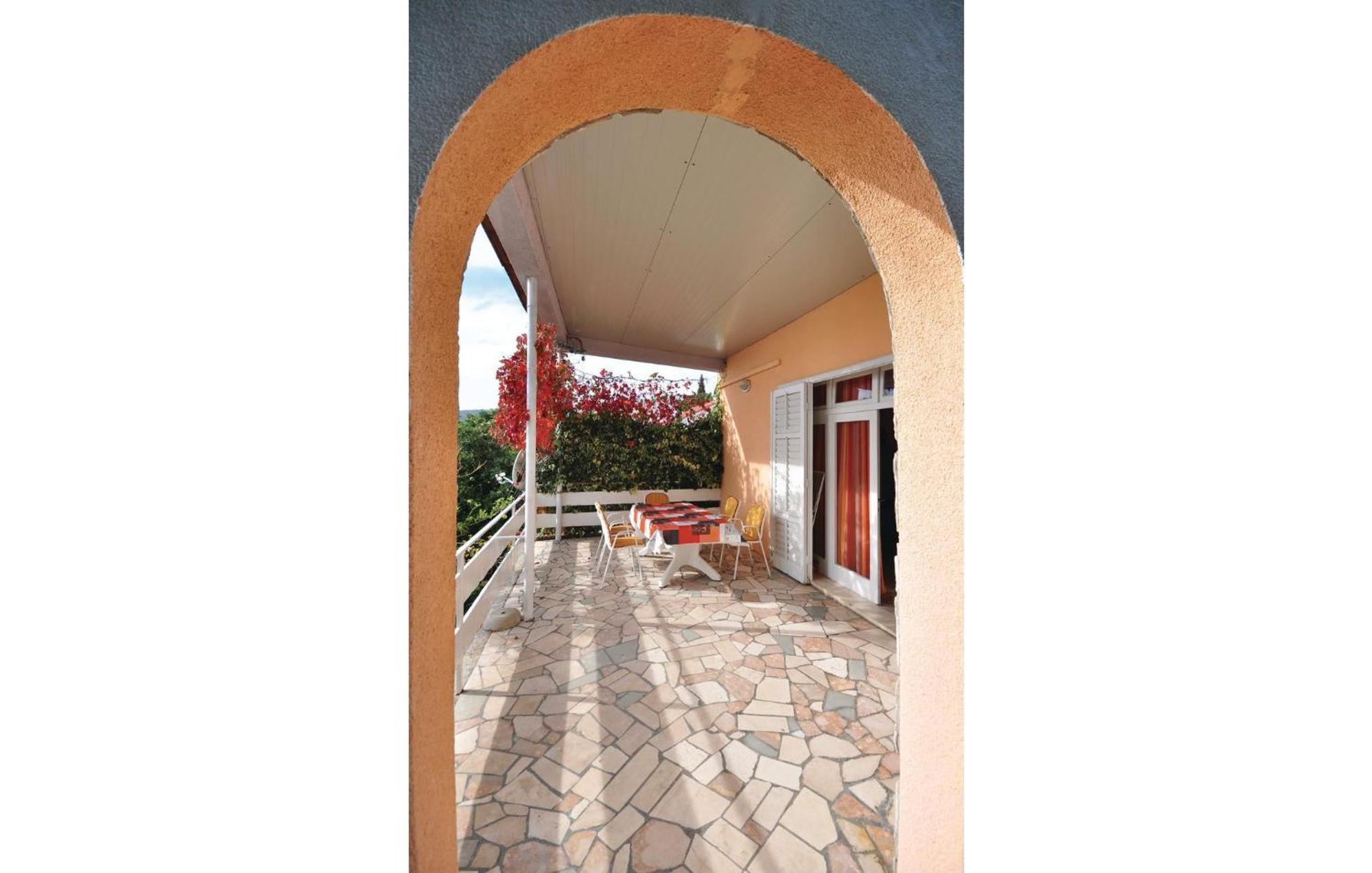 Awesome Home In Seget Vranjica With Wifi Εξωτερικό φωτογραφία